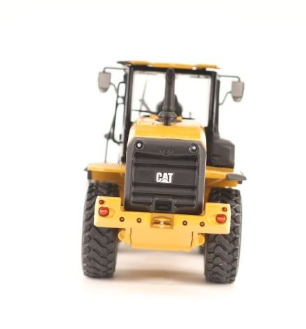 DIECAST MASTERS – CATERPILLAR 930 – 1/50 Wheel Loader – DCM85779