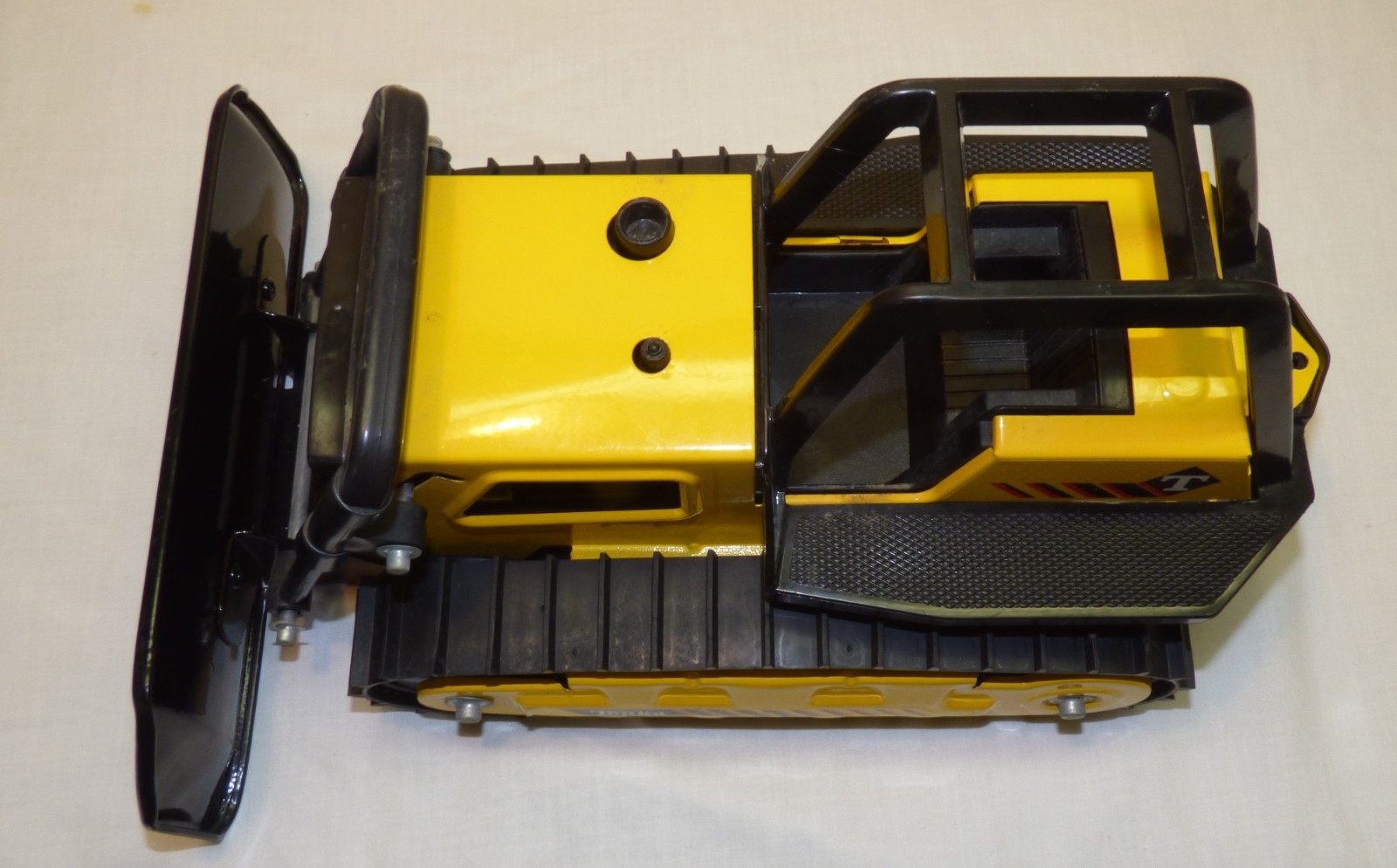 Vintage Yellow TONKA Bulldozer Toy Truck Pressed Steel Rubber Tracks Made in USA