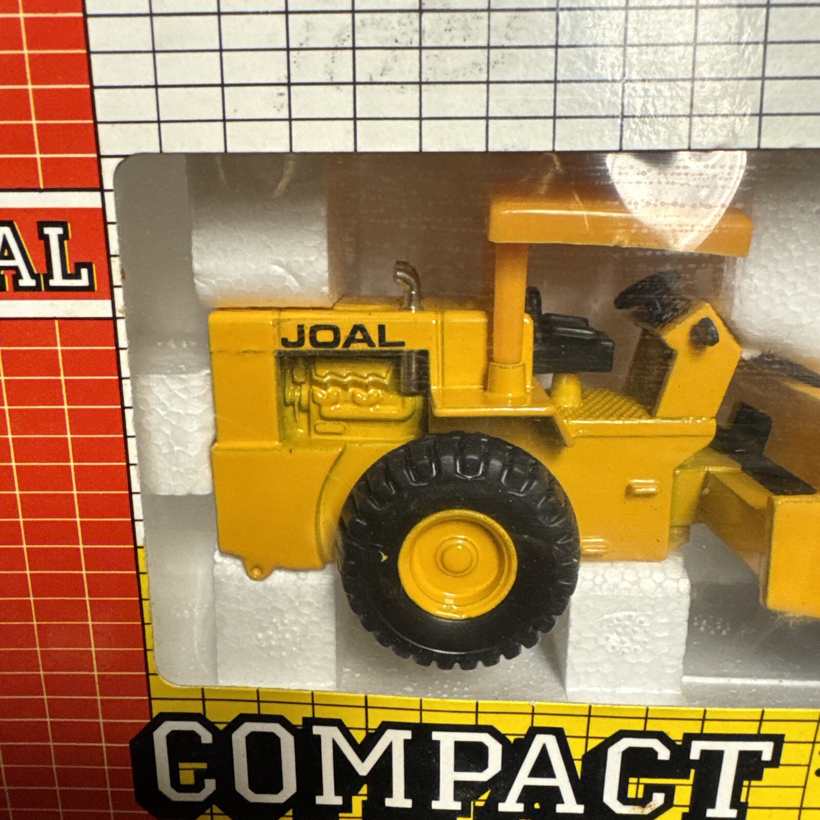 Joal CATERPILLAR #221 STEAM ROLLER 1/50 Scale Diecast NEW