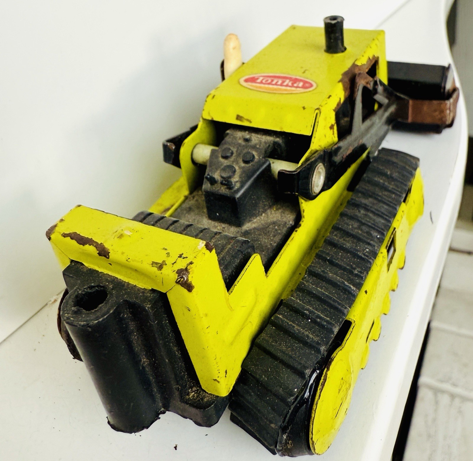 Vintage Tonka 1974/75 Lime Green T-6 Bucket Loader Backhoe Bulldozer Toy