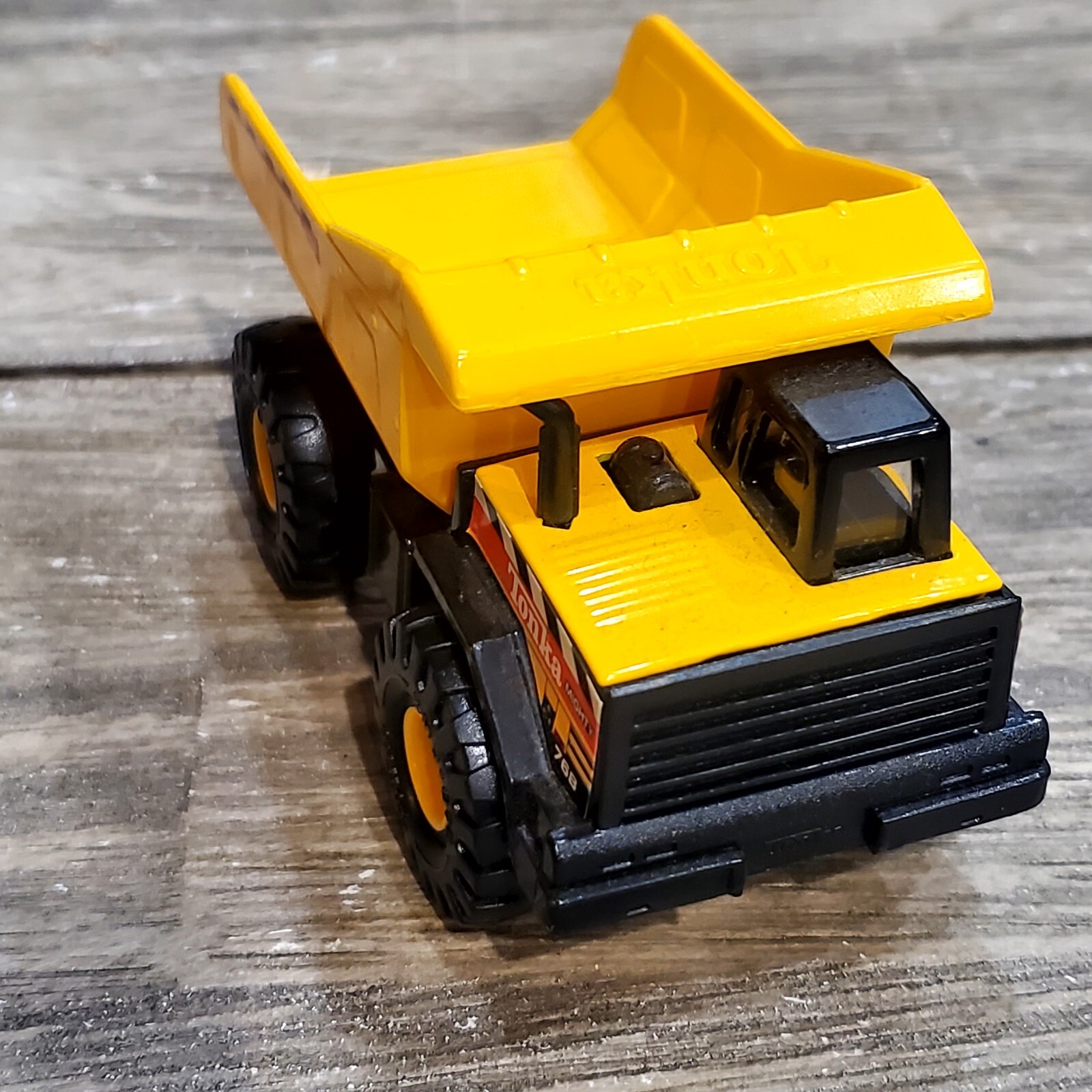 Vintage 1998 Hasbro Maisto Tonka Mini Mighty Dump Truck 768