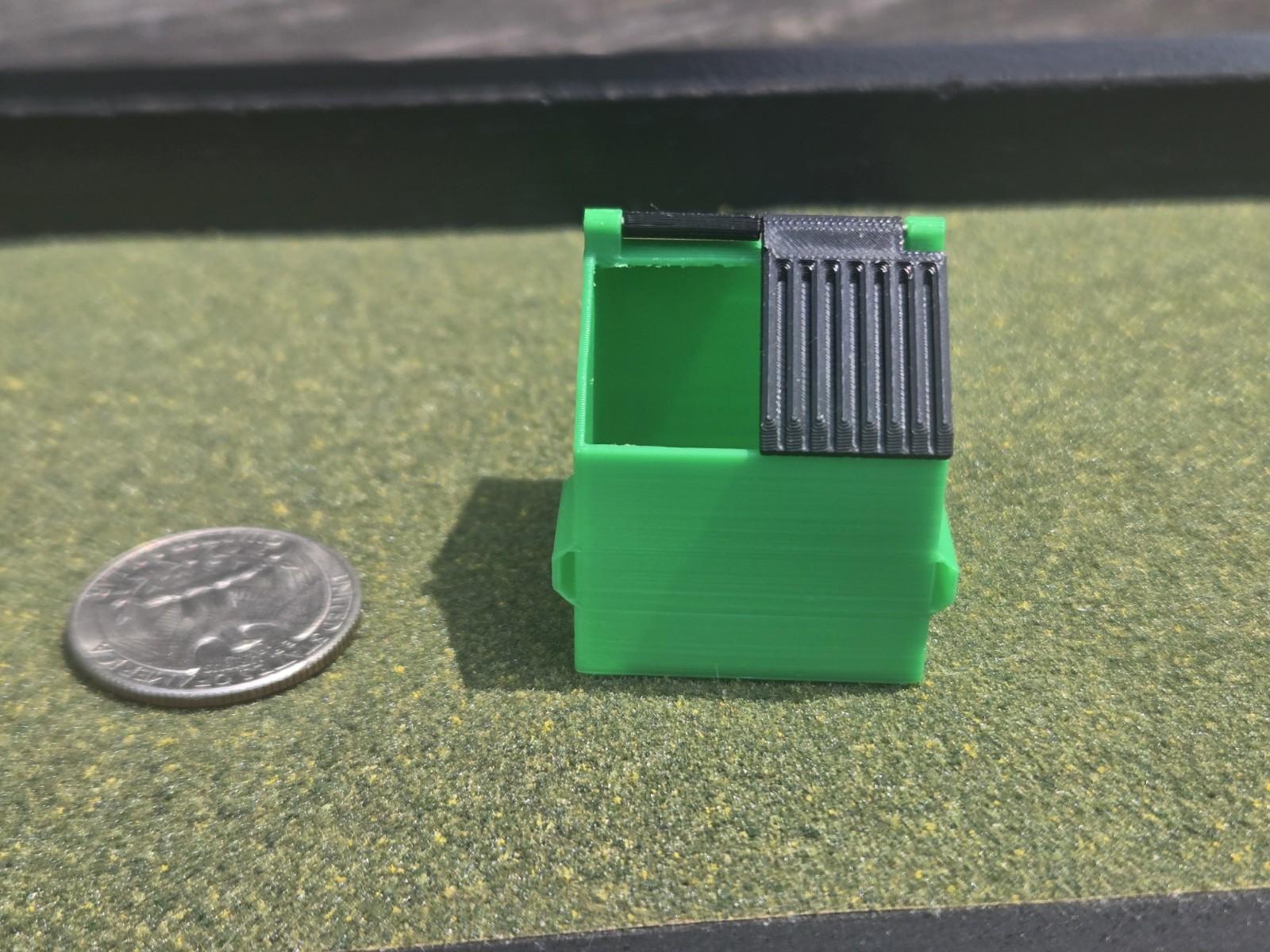 1/64 Scale 8 Yard Dumpster in Green