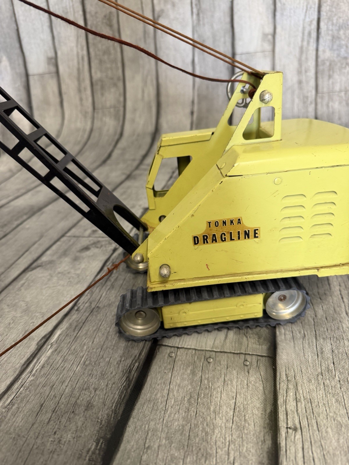 Vintage Steel TONKA USA Dragline Dredging Crane Yellow Green Toy with Bucket