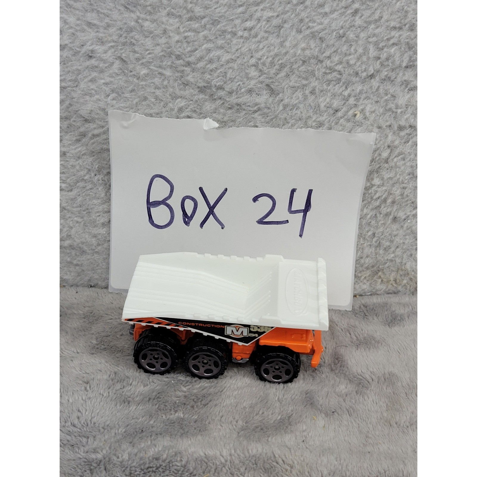 Matchbox 2001 Orange White Construction M-54 536 Dump Truck Diecast Toy Vehicle