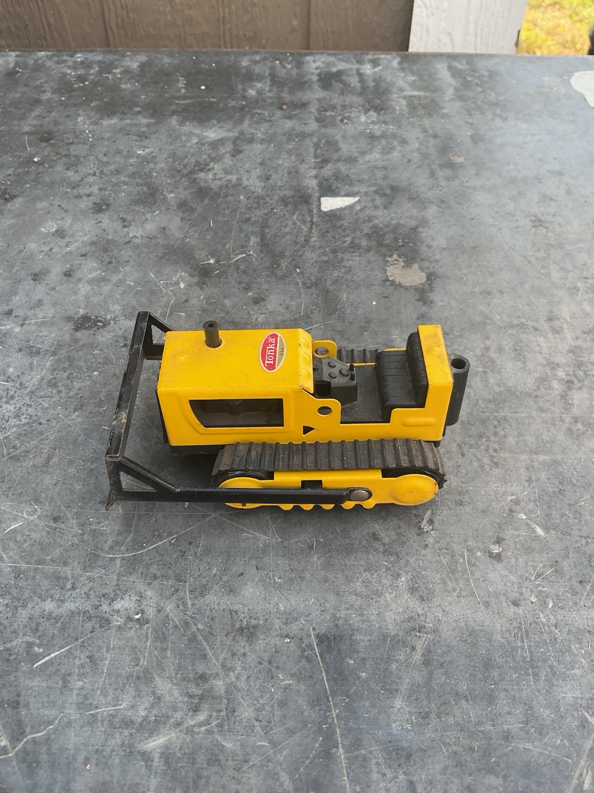 Vintage 4″ Bulldozer Tonka Truck Yellow Black Pressed Steel Toy