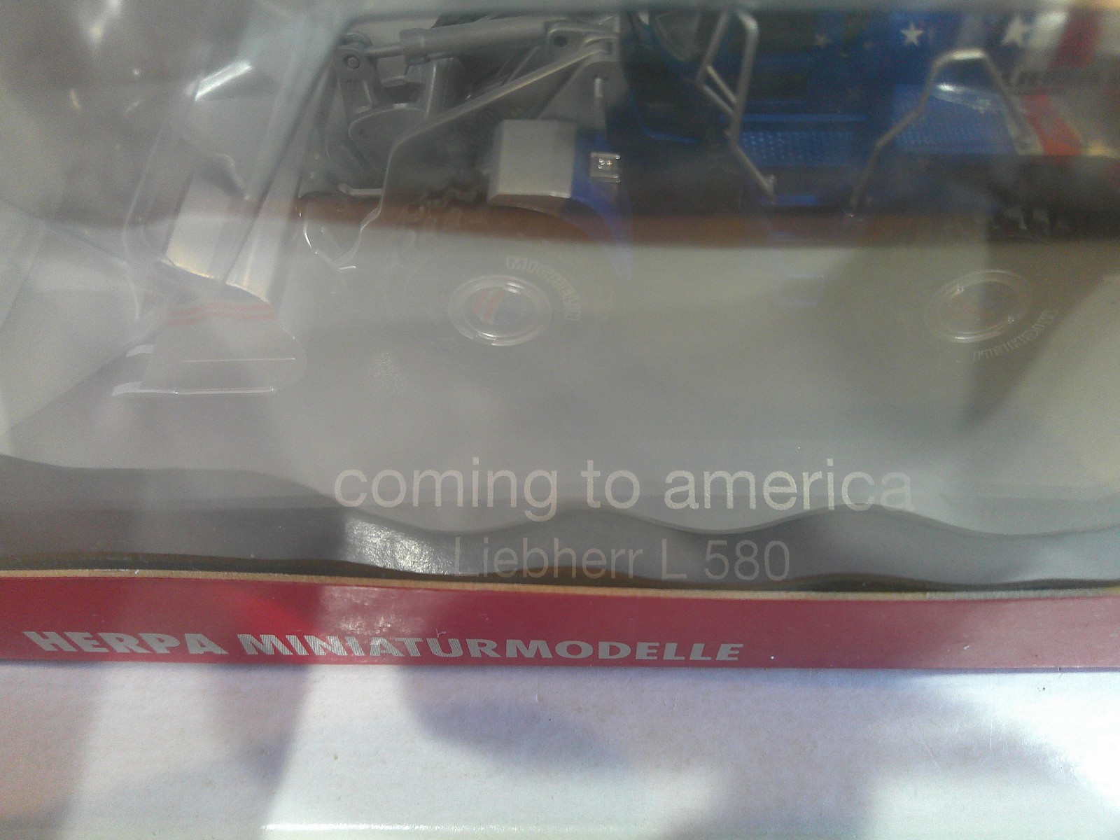 HERPA LIEBHERR L580 COMING TO AMERICA #149921 1:87 Scale Very Good