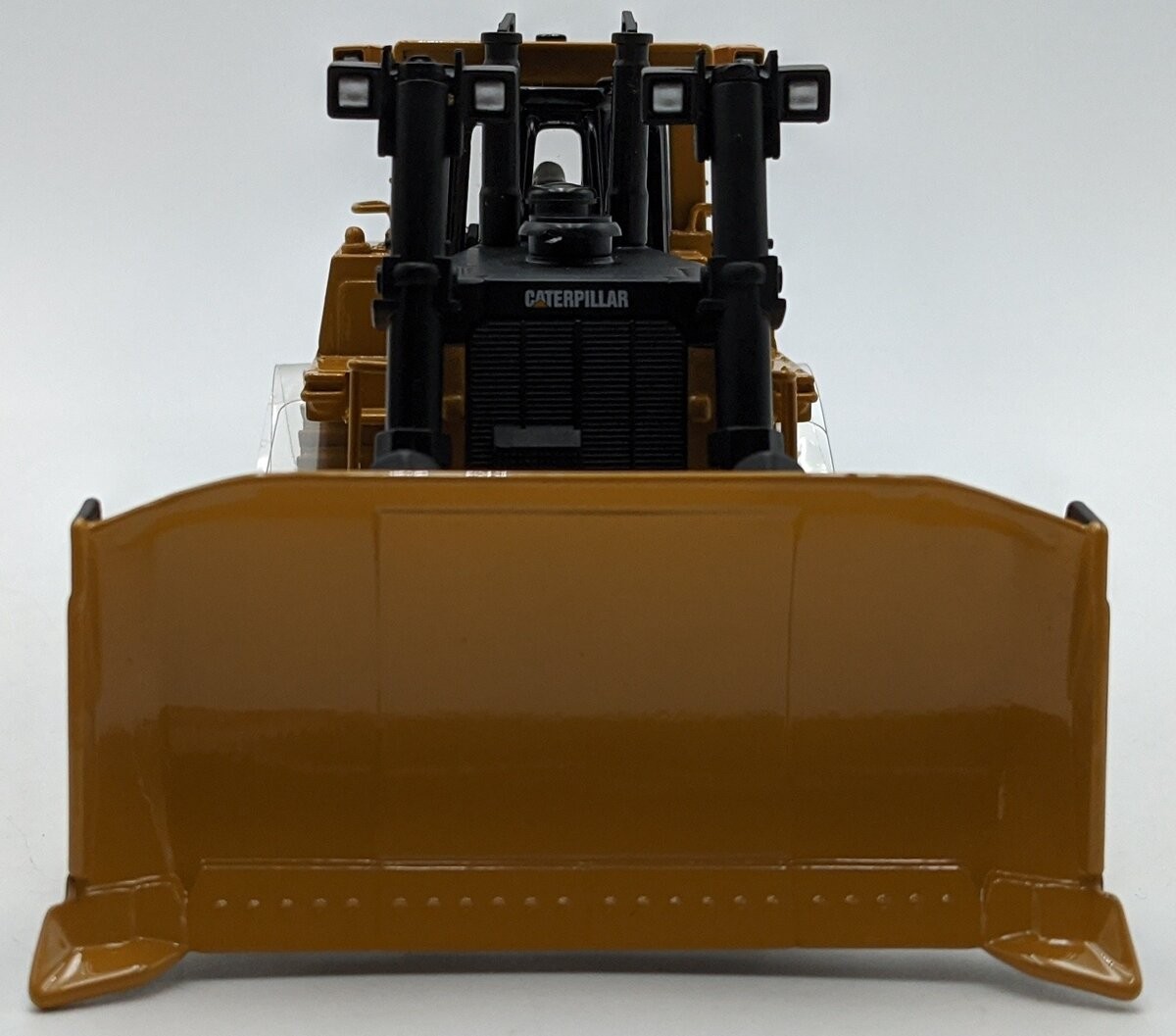 DieCast Masters 85158C 1:50 Core Classics Series Caterpillar D10T Dozer