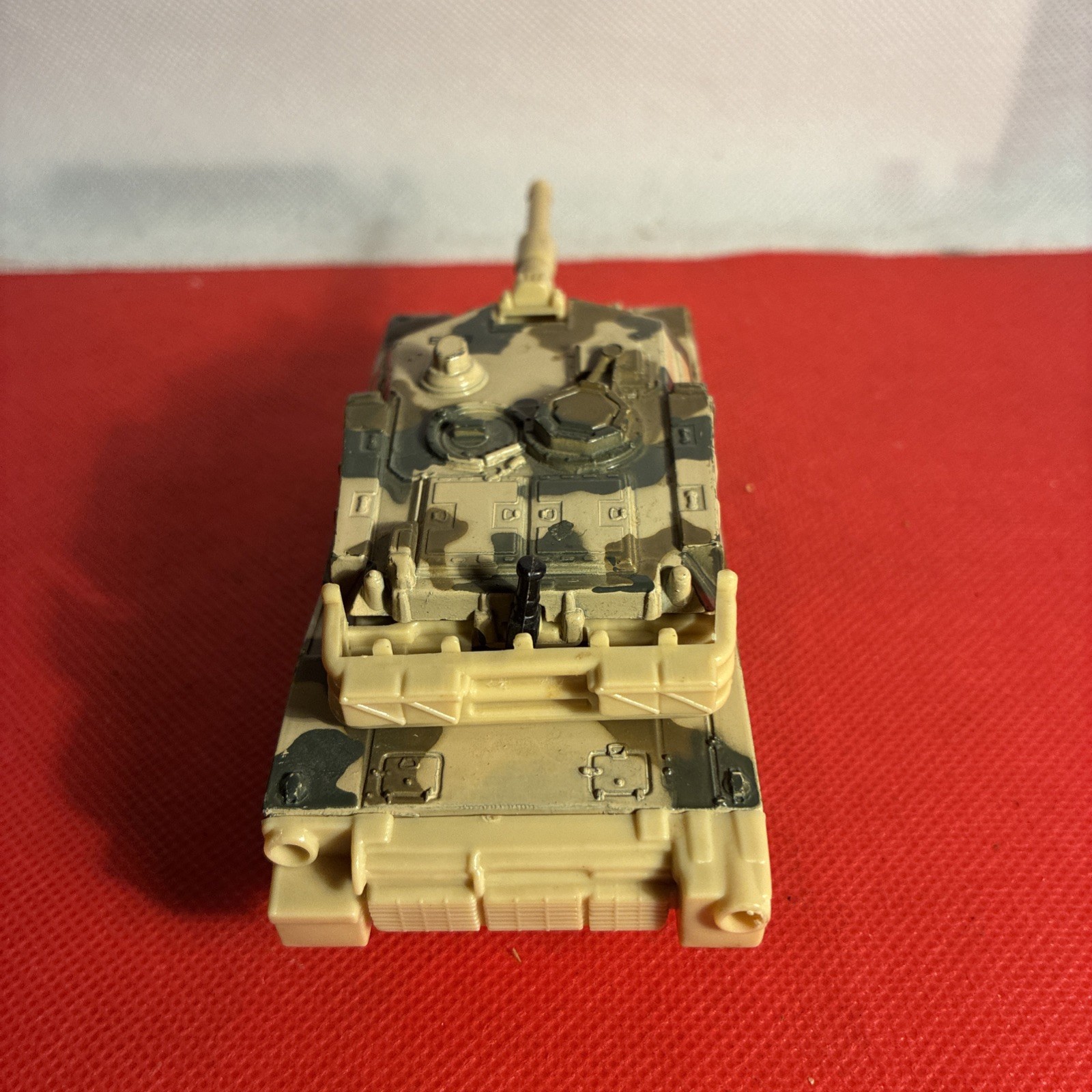 4.5″ Die-cast M109 Paladin VE- TANK Camouflage.
