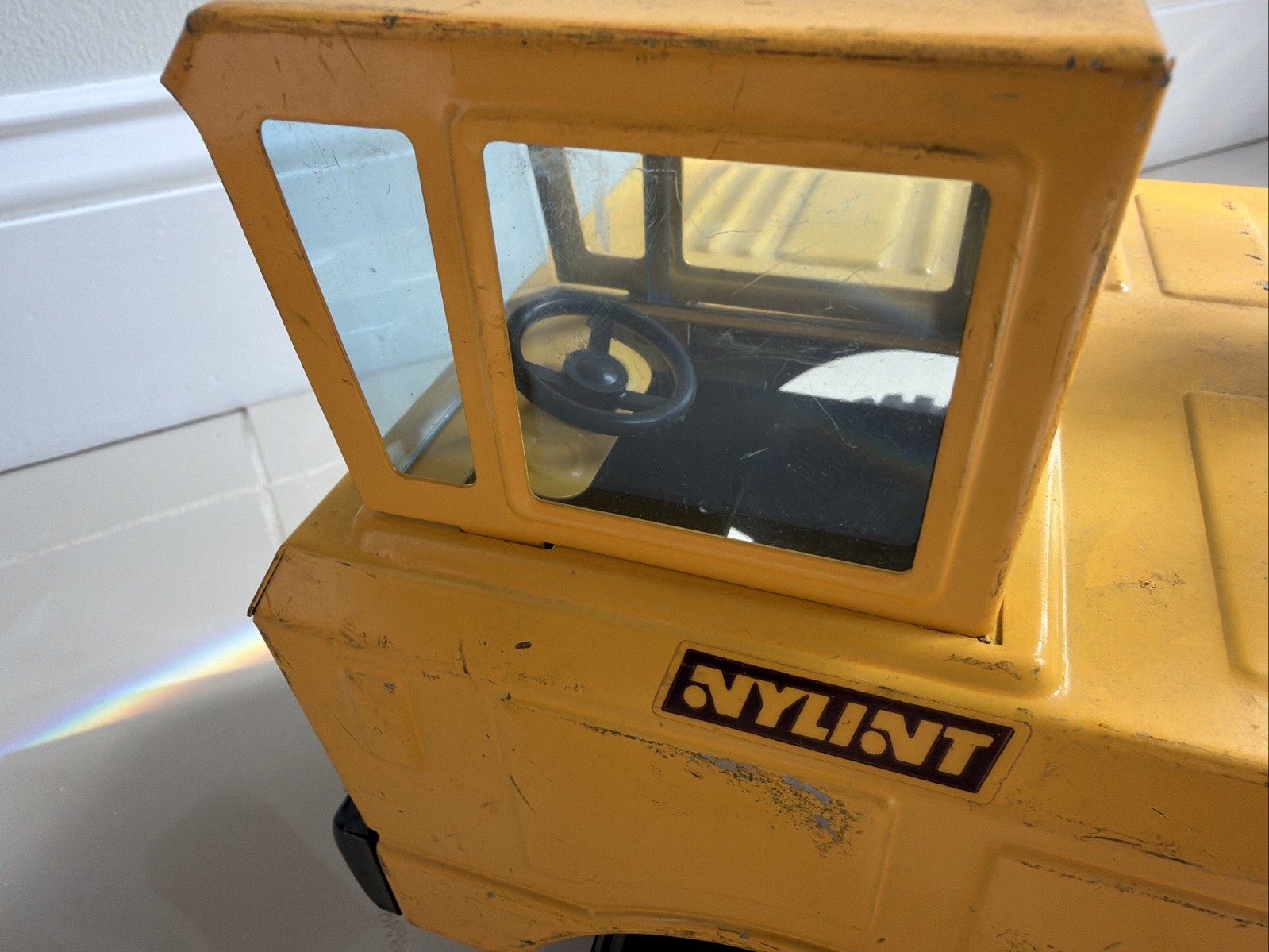 Vintage 1970s Nylint Michigan Crane Truck with Clam Bucket Shovel