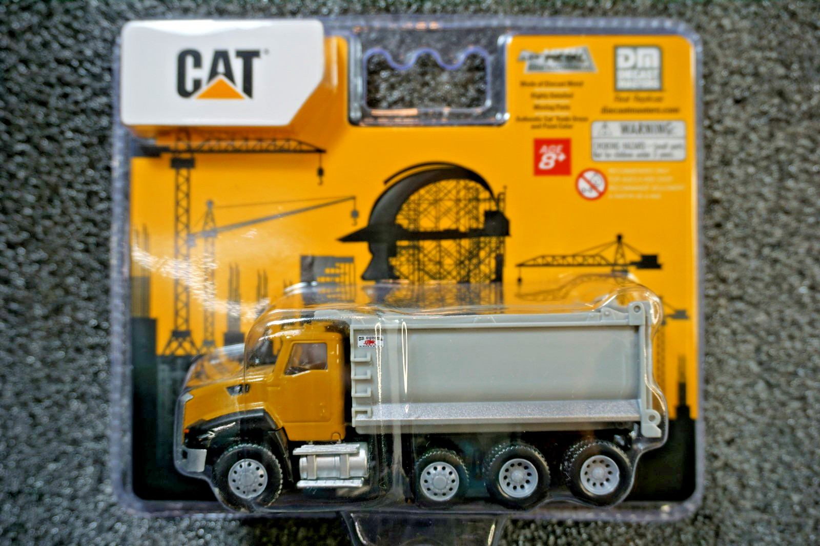 CAT Caterpillar CT660 Dump Truck 1:64 Scale Model – Diecast Masters 84643CS