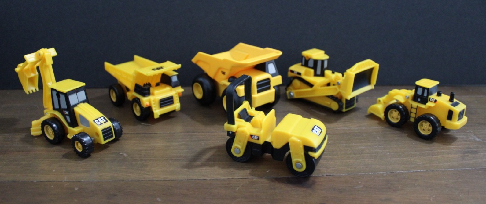 Vehicles Toy CAT Equipment Trucks Loaders Paver Diggers Plastic Yellow Lot of 6
