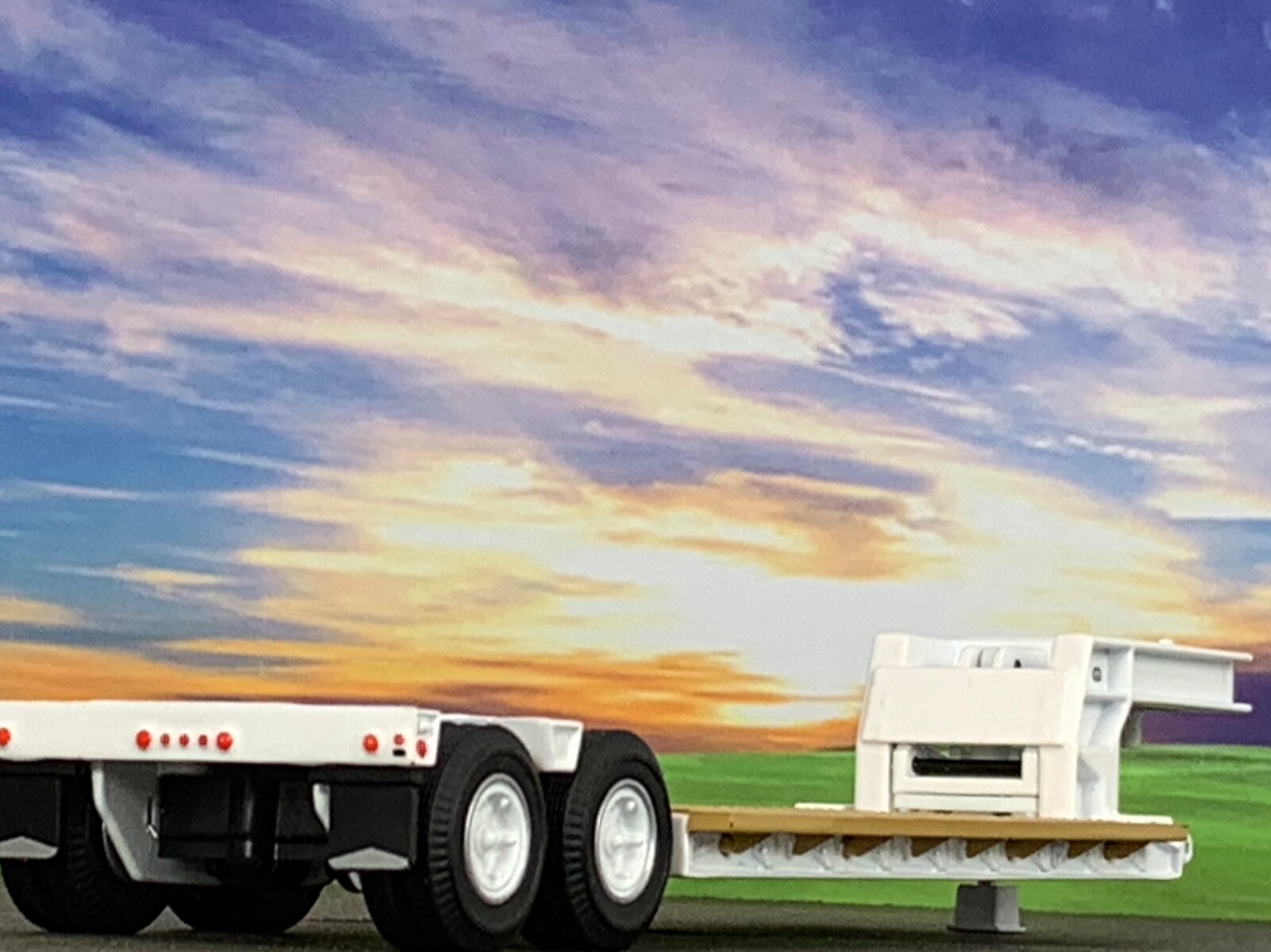 1/64 DCP WHITE RODGERS LOWBOY TRAILER