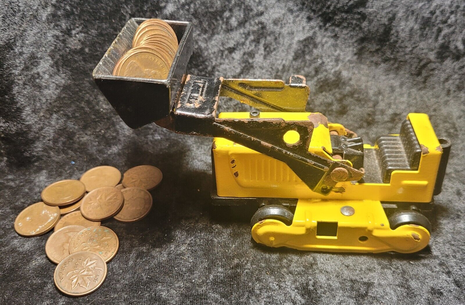 Tonka Vintage Bulldozer I FOUND IT & MANY OTHER OLD TOYS I LIST SOON.SAVE SELLER