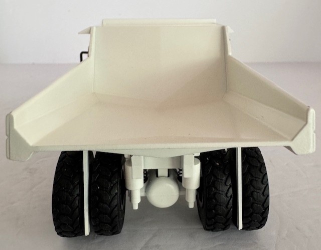 1:50 Caterpillar 769D Off Highway Dump Truck Diecast Model In White #477 By NZG