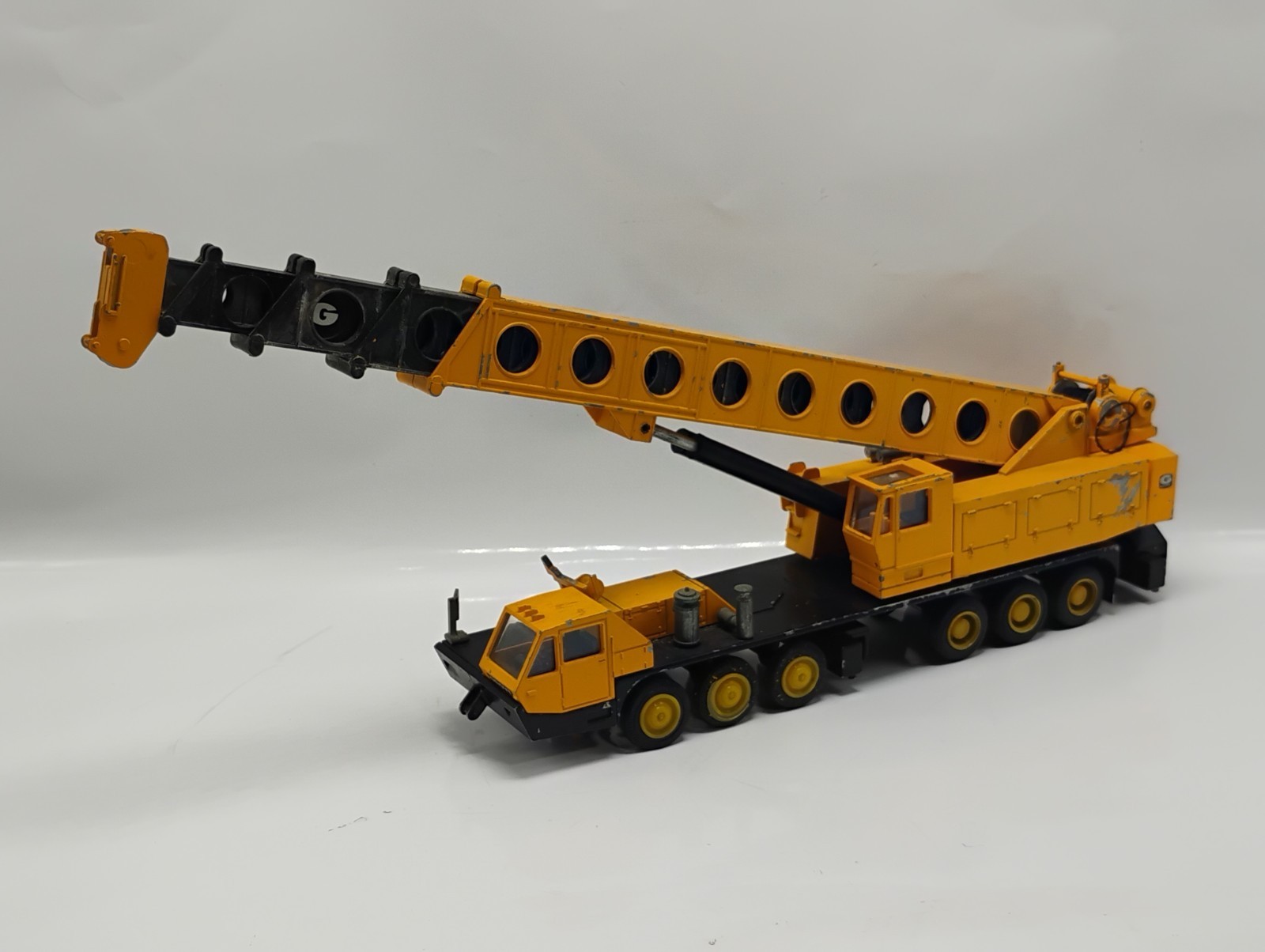 NZG 1:55 Scale Grove Extended 40″ Long Reach Boom Crane FOF PARTS OR REPAIR