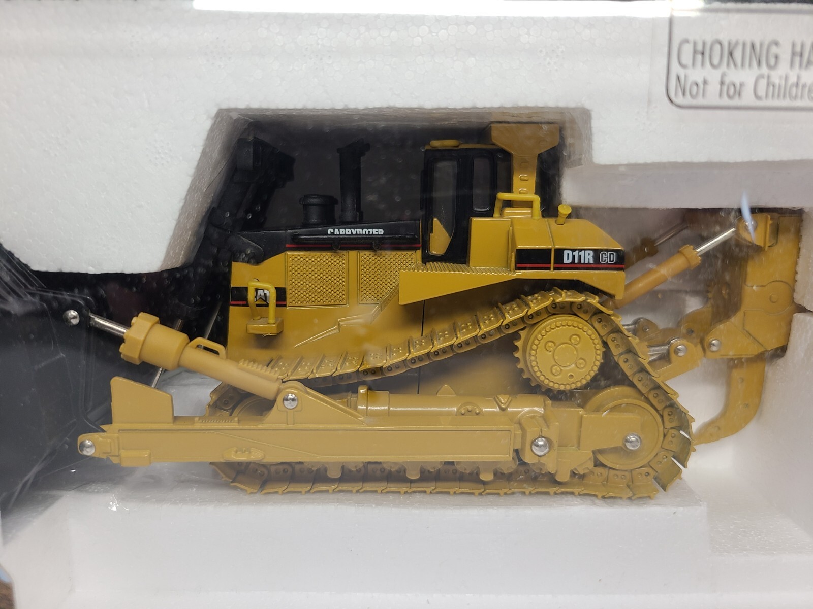 Caterpillar Cat D11R CD Carrydozer with Ripper – Norscot 1:50 Scale #55070 New