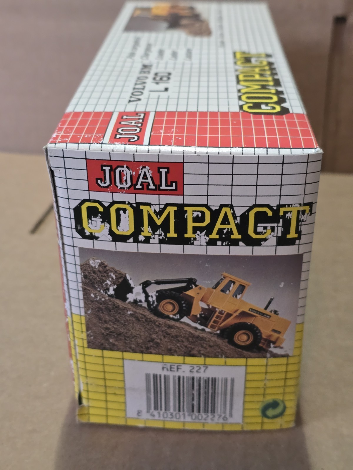 JOAL 227 Volvo BM L160 Wheel Loader 1:50 Scale