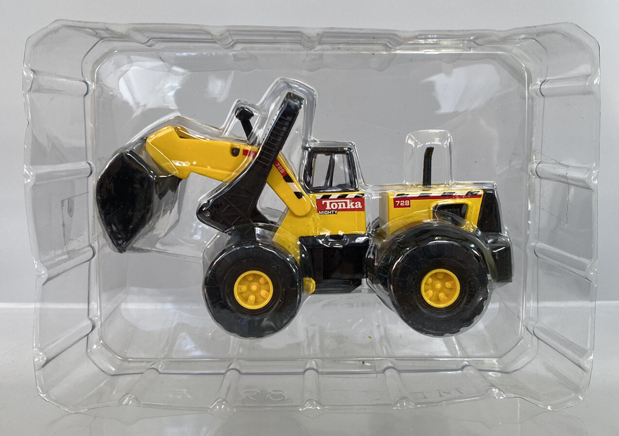 Vintage 1998 Maisto Mighty Mini Tonka 728 Front End Loader 1:64 Truck 5.5” New