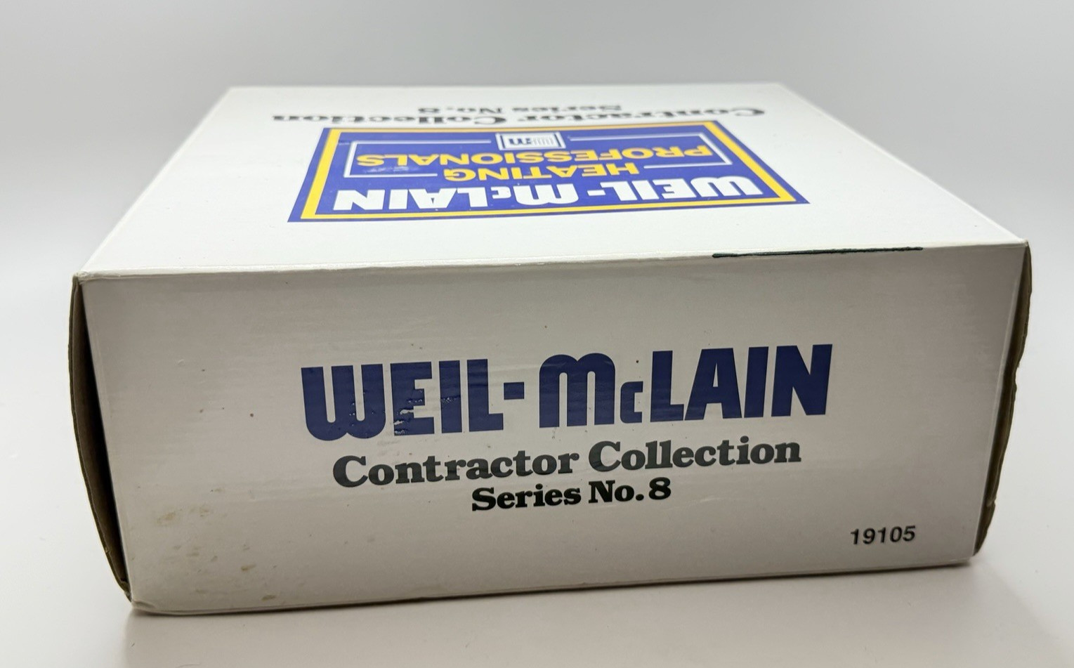 WEIL-MCLAIN CONTRACTOR COLLECTION SERIES NO 8 ’60 FORD ’40 TRUCK SET ERTL