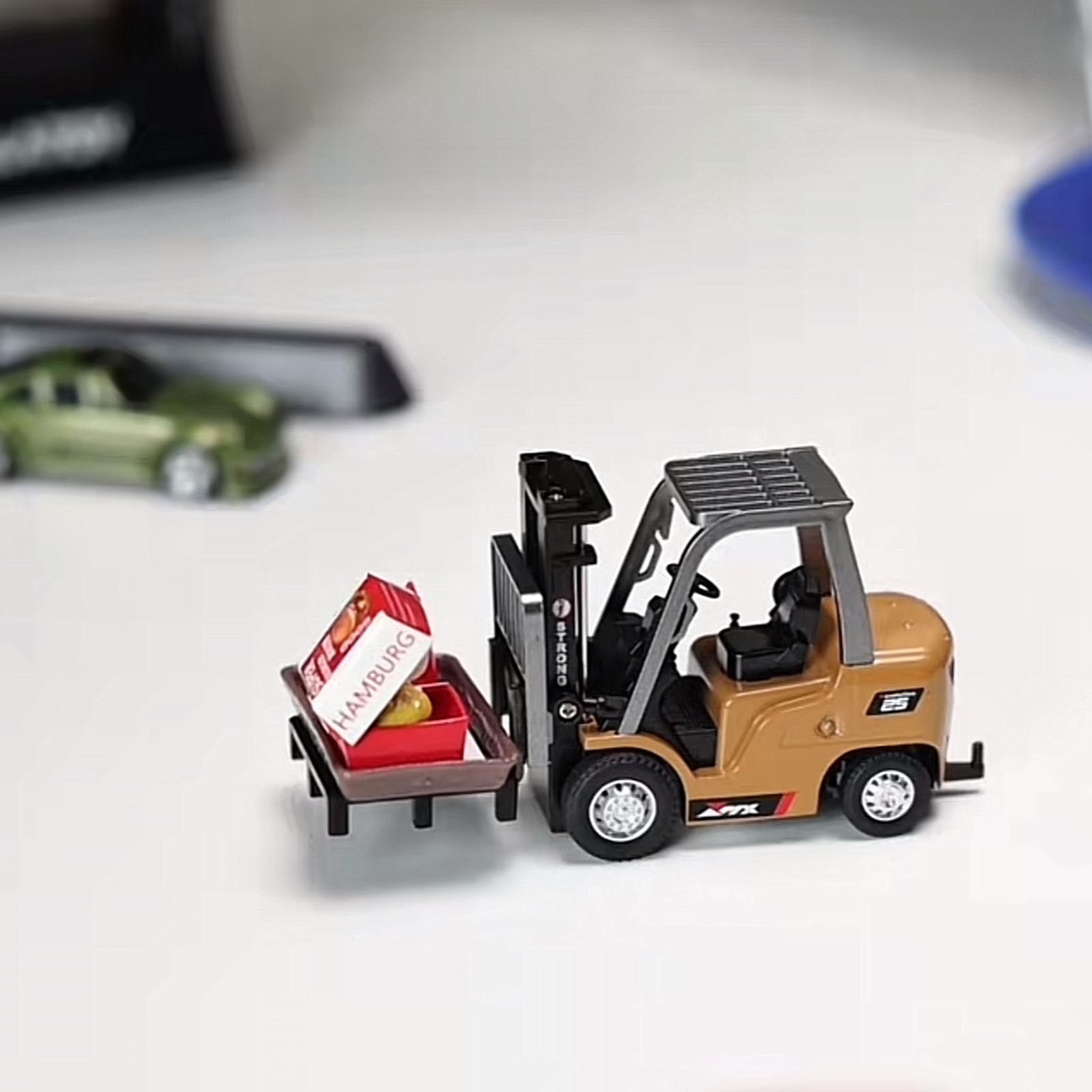 1/64 RC Forklift Toy, 7CH 2 Mode Mini Remote Control Forklift Truck, 2 in 1 Lift