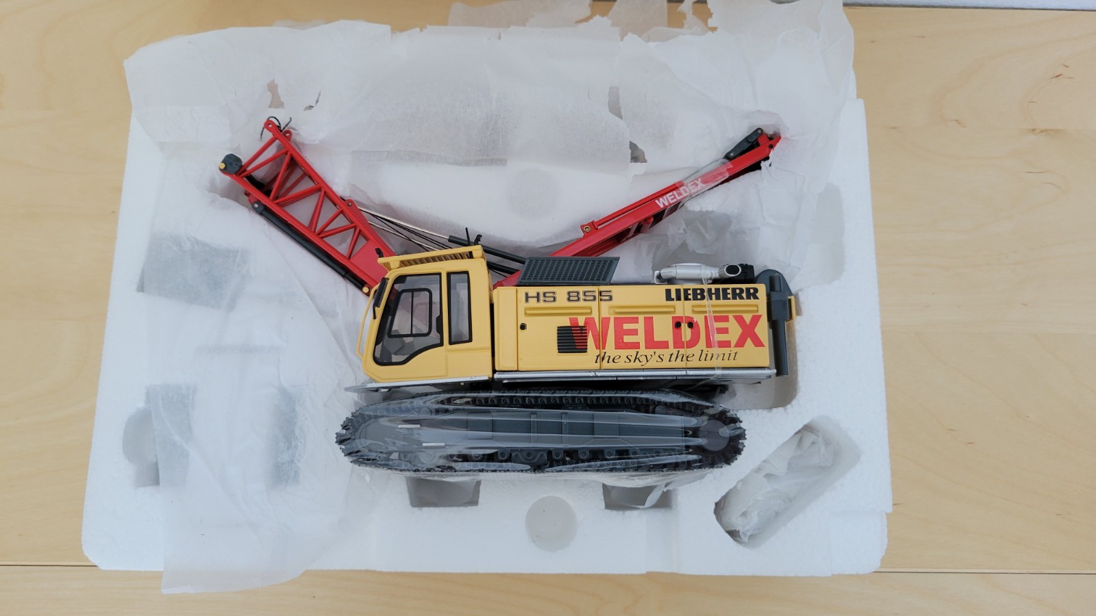 1/50 NZG 728/04 Liebherr HS 855 HD Dragline Crane (Weldex)