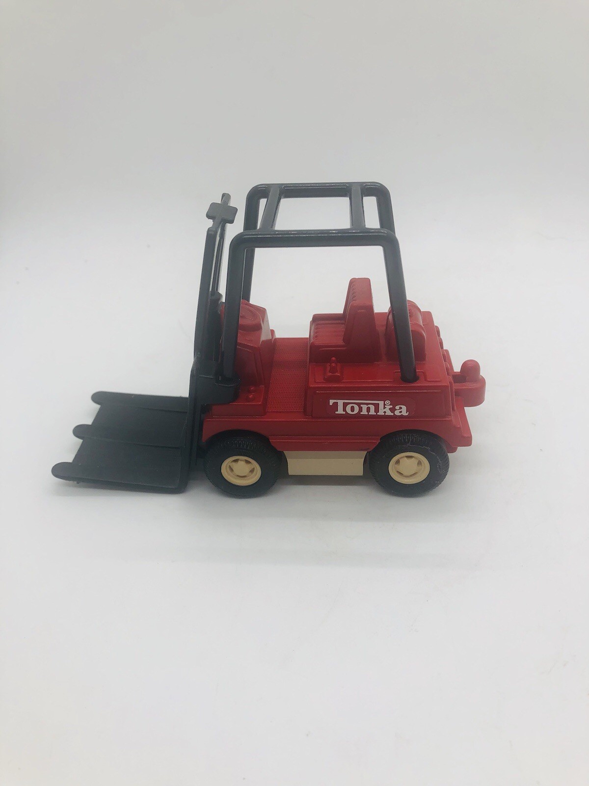 Tonka forklift red vintage small 3 in high 5 inch length