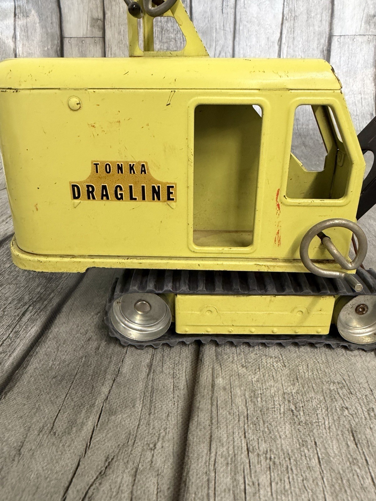 Vintage Steel TONKA USA Dragline Dredging Crane Yellow Green Toy with Bucket