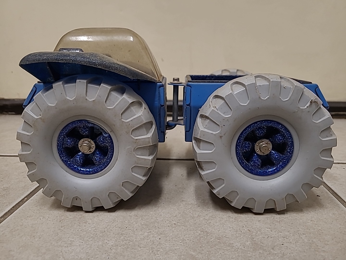 Antique Tonka Crater Crawler