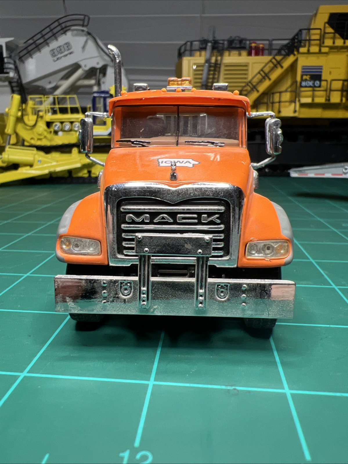 FIRST GEAR 1/50 IOWA DOT ORANGE MACK GRANITE MP w/TALBERT 3-AXLE LOWBOY