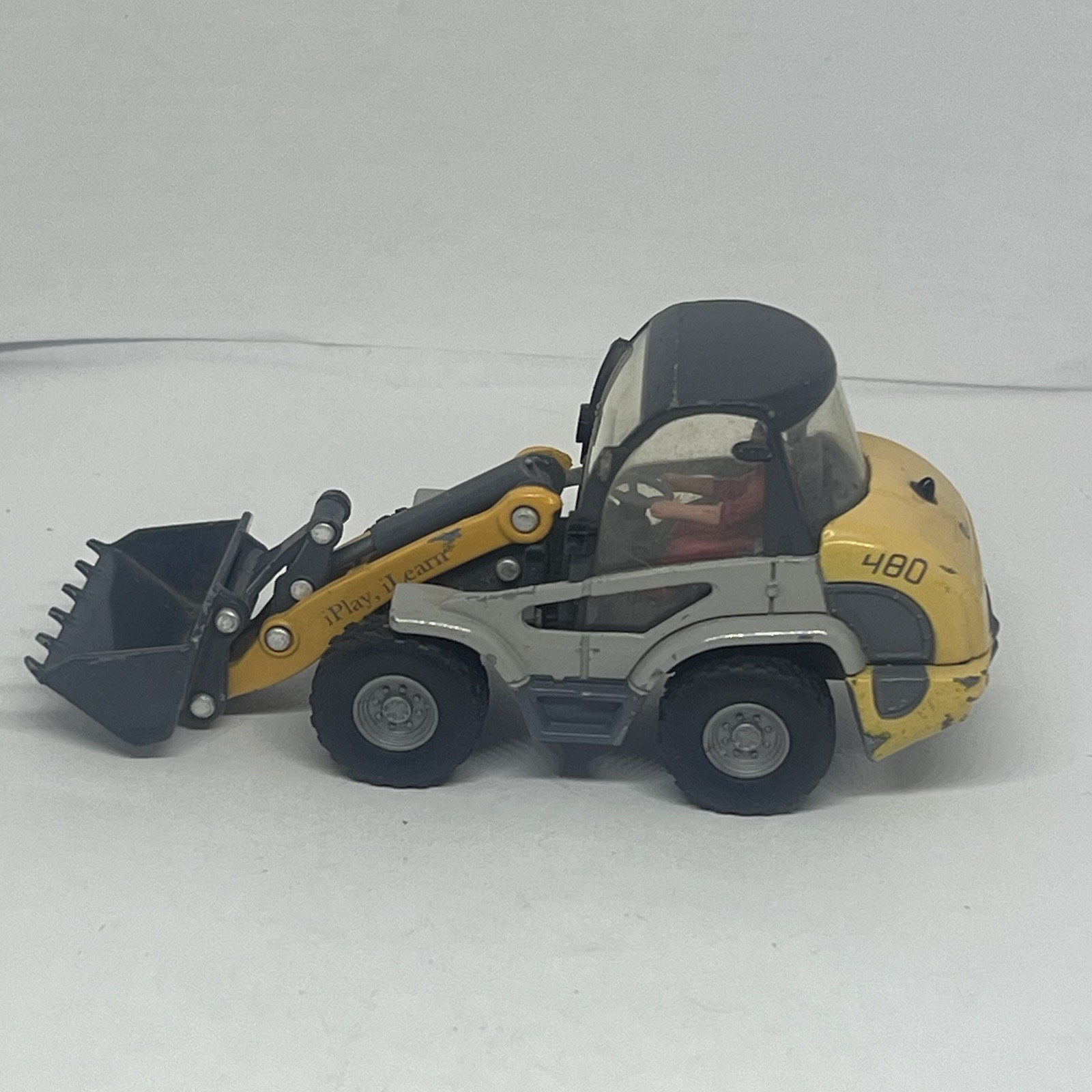 KDW 480 Mini-Wheel Loader – Kramer w/Operator 1/50 Die-cast A9