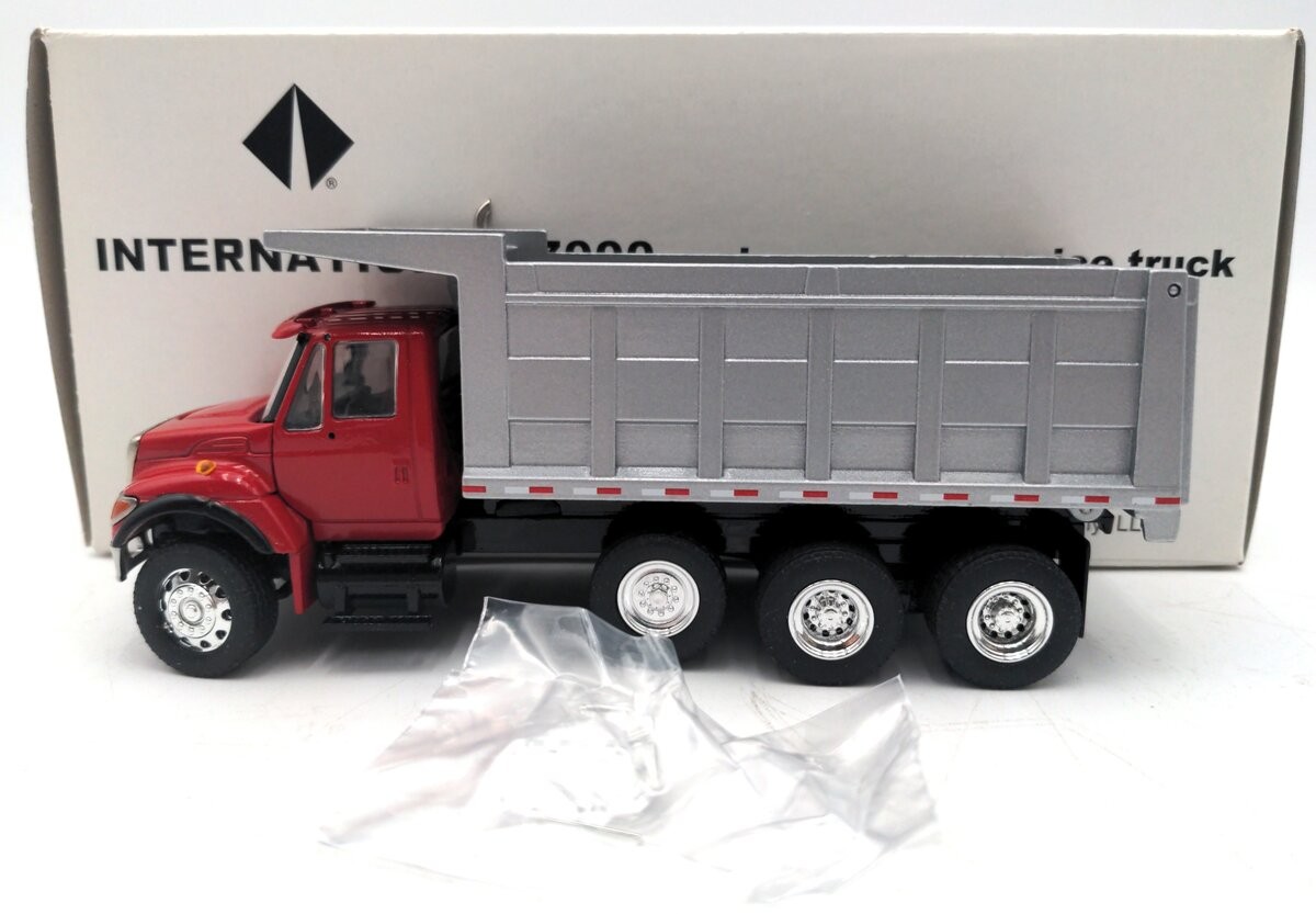 Conrad 69105-01 1:50 International 7000i Dump Truck- Red Cab