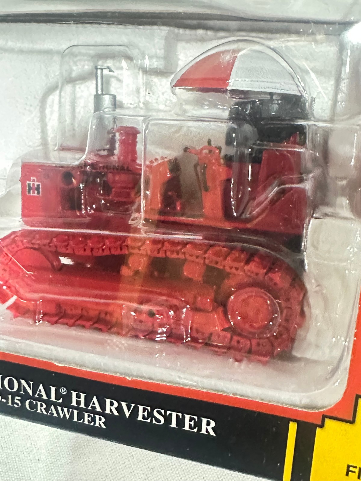Red International TD-15 Crawler With Umbrella By First Gear 1/50th Scale