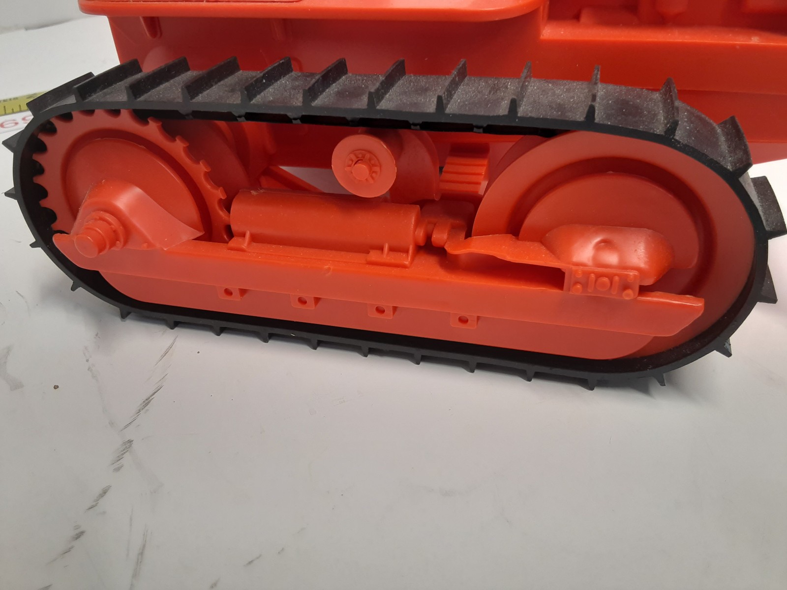 Vintage Allis Chalmers HD-5 Diesel Crawler Product Miniature Plastic Toy 8″