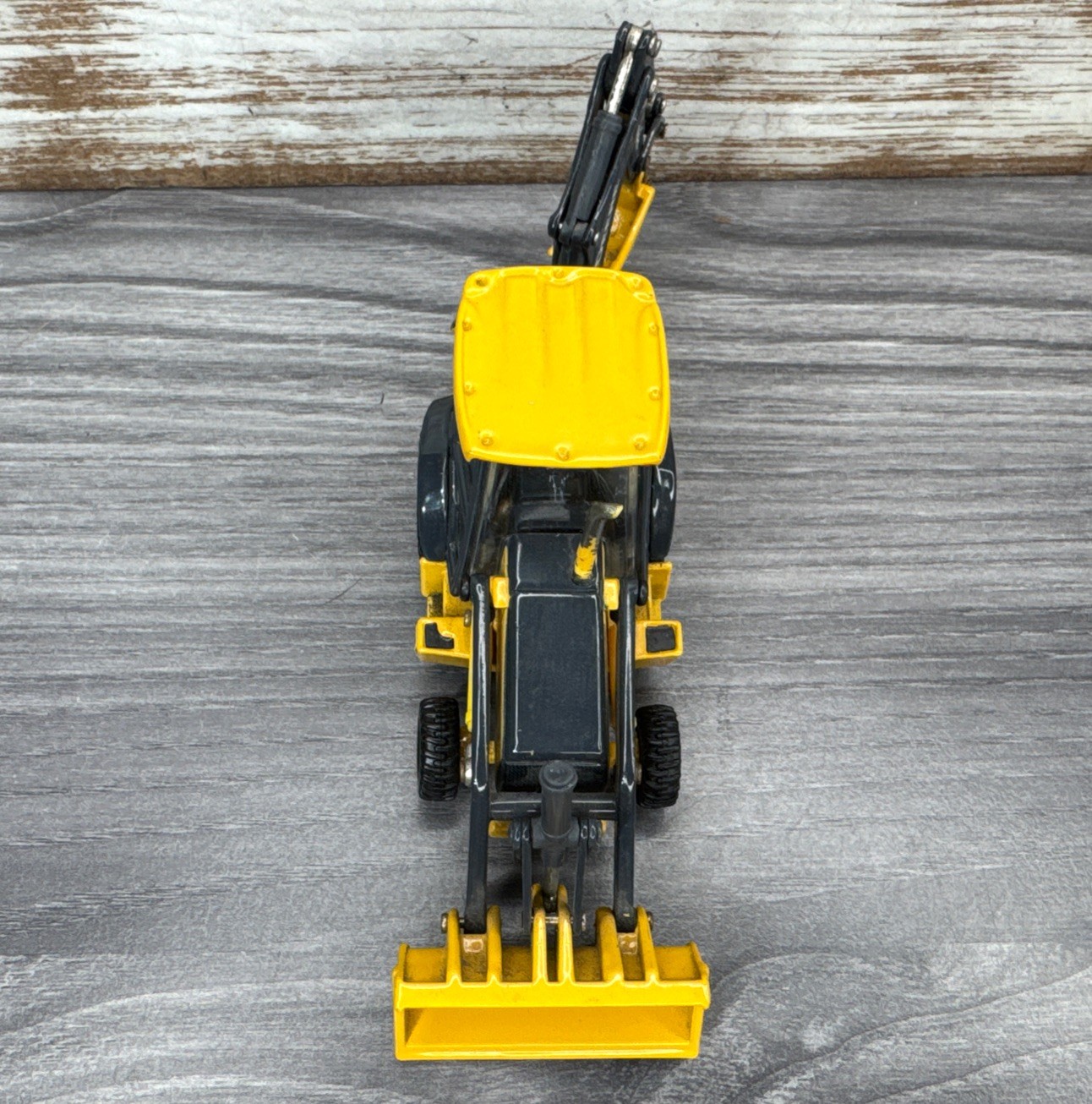 John Deere Ertl Diecast 1/50 Scale Yellow 310 SK Backhoe Loader Construction