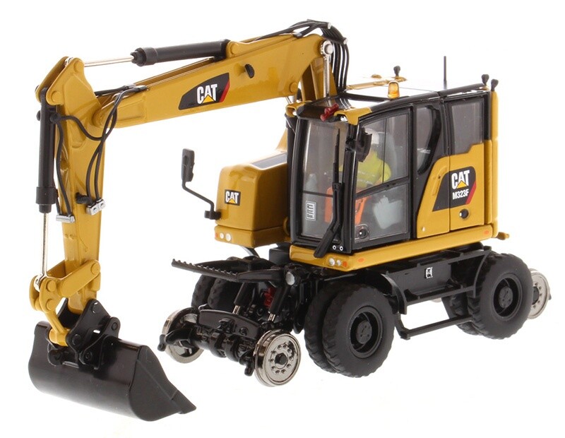 1:50 DM M323F Railroad Wheeled Excavator Construction Machine Diecast Model