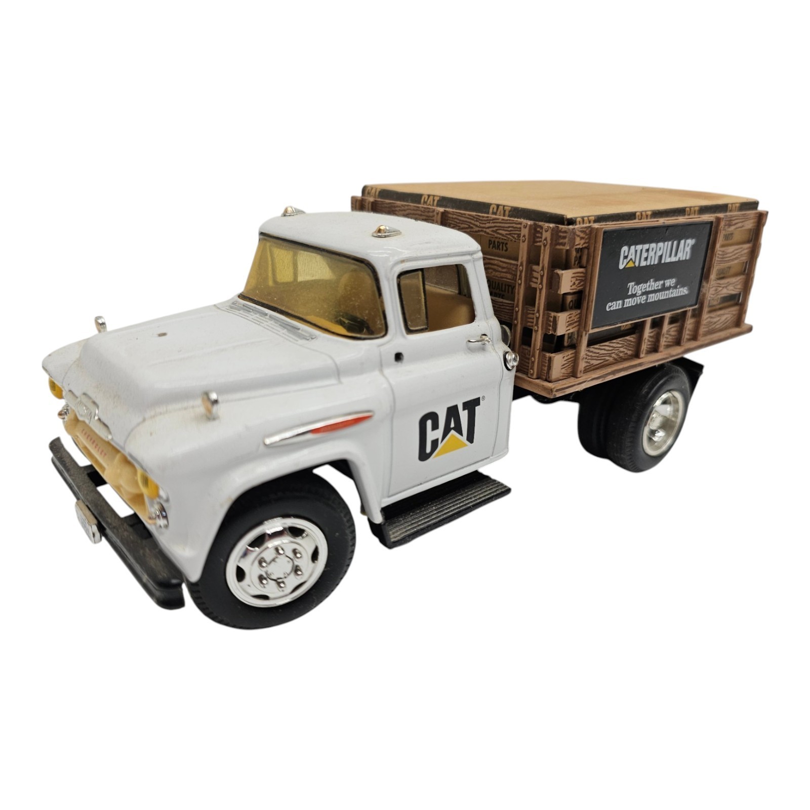 Ertl Caterpillar Truck Replica 2386G CAT Crate Bed 9 Inch White Diecast