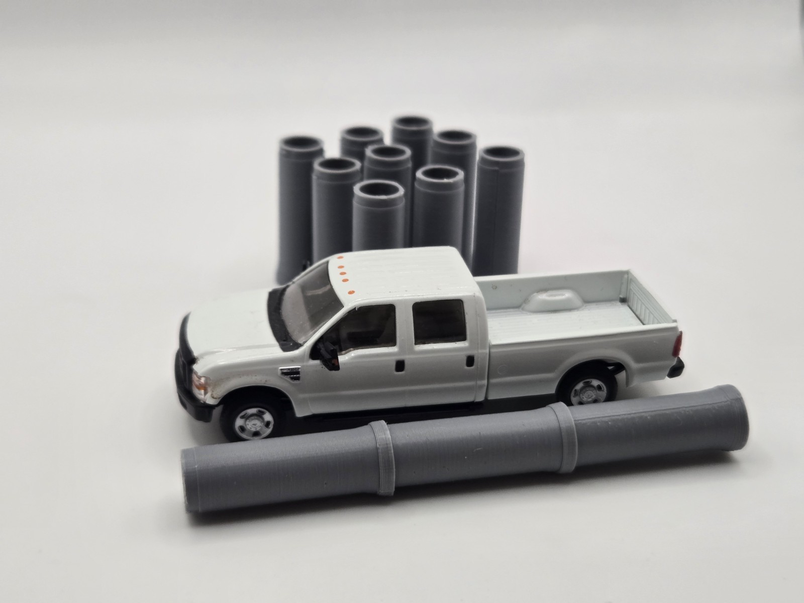 1/87 Scale 24″ Reinforced Concrete Pipe RCP *12 Pack*