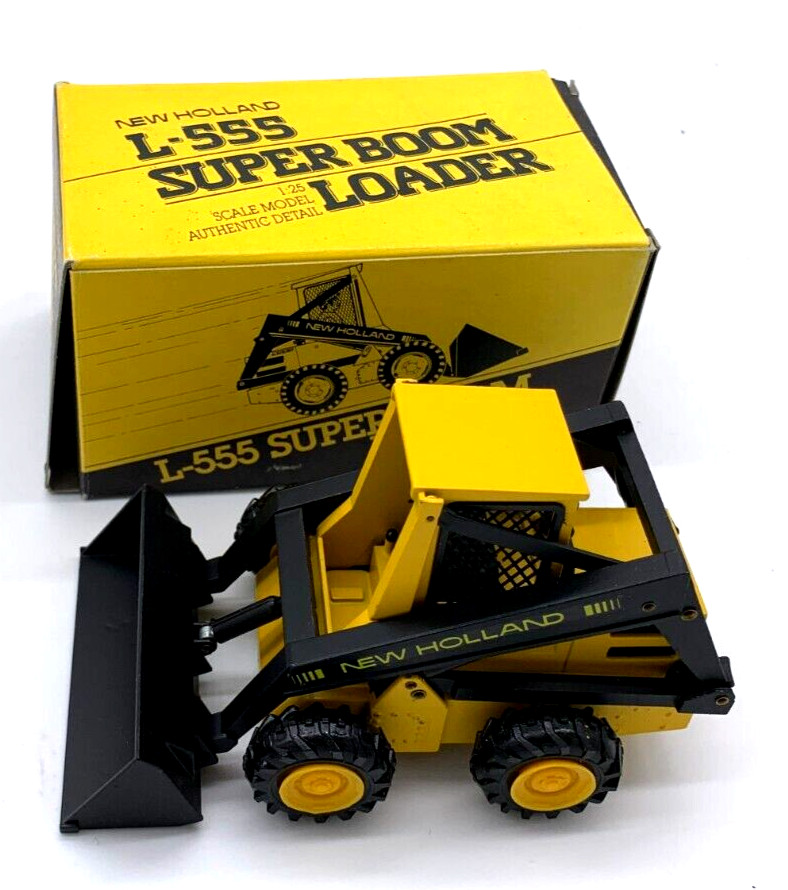 NGZ Modelle New Holland Supper Boom Loader L-555 Die-Scale Scale 1/25