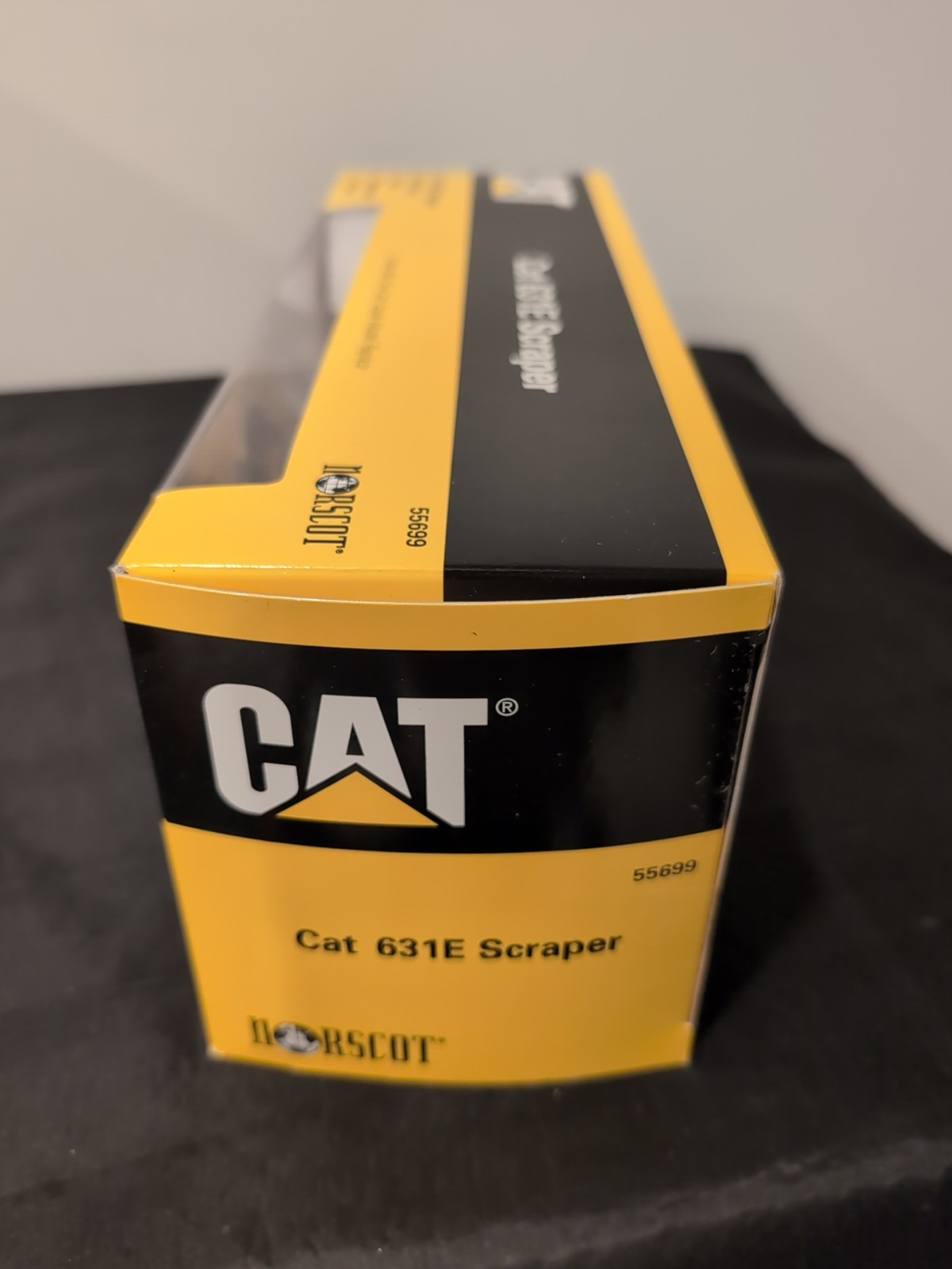 NORSCOT #55699 1/50 SCALE CATERPILLAR 631E WHEEL TRACTOR SCRAPER UNUSED W/BOX!