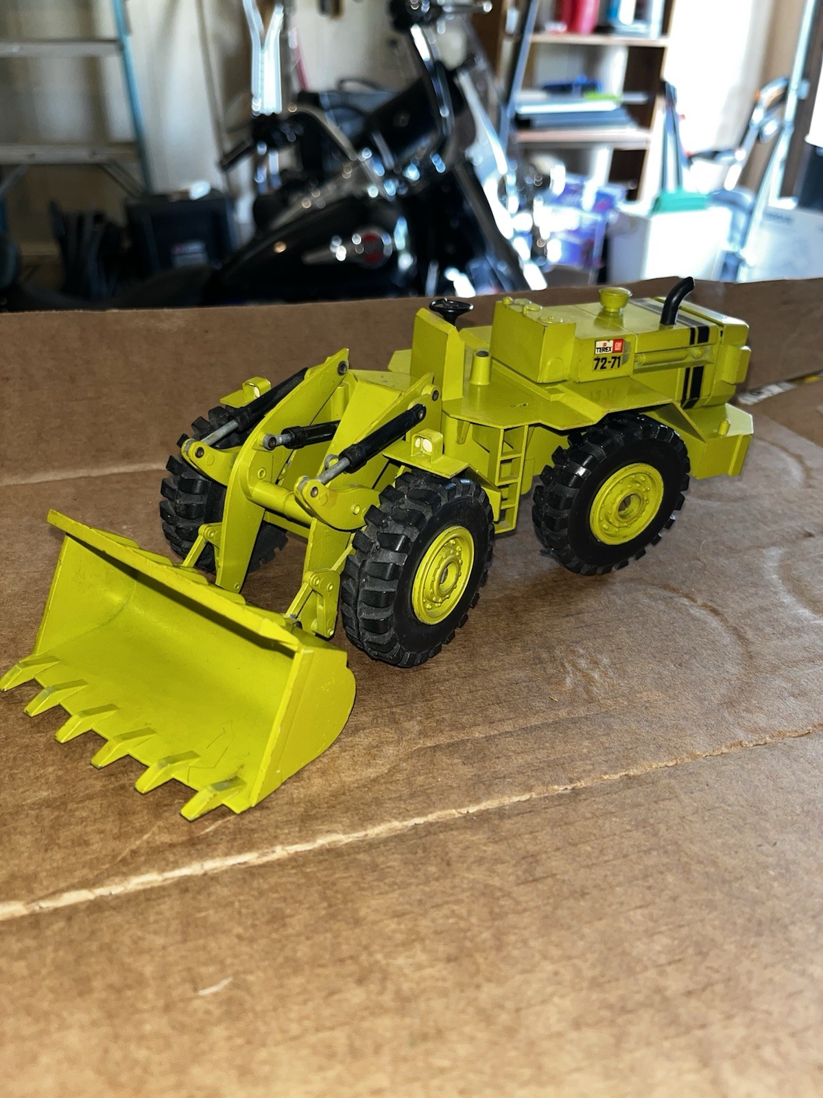 Gescha Terex GM 72-71 1:50 Diecast Articulated Wheel Loader USED Missing Parts