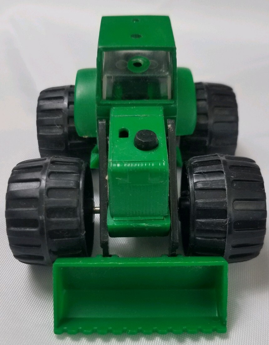 2003 Plastic Soma Mighty Wheels Blue Ridge Farm Green Tractor Toy Collect