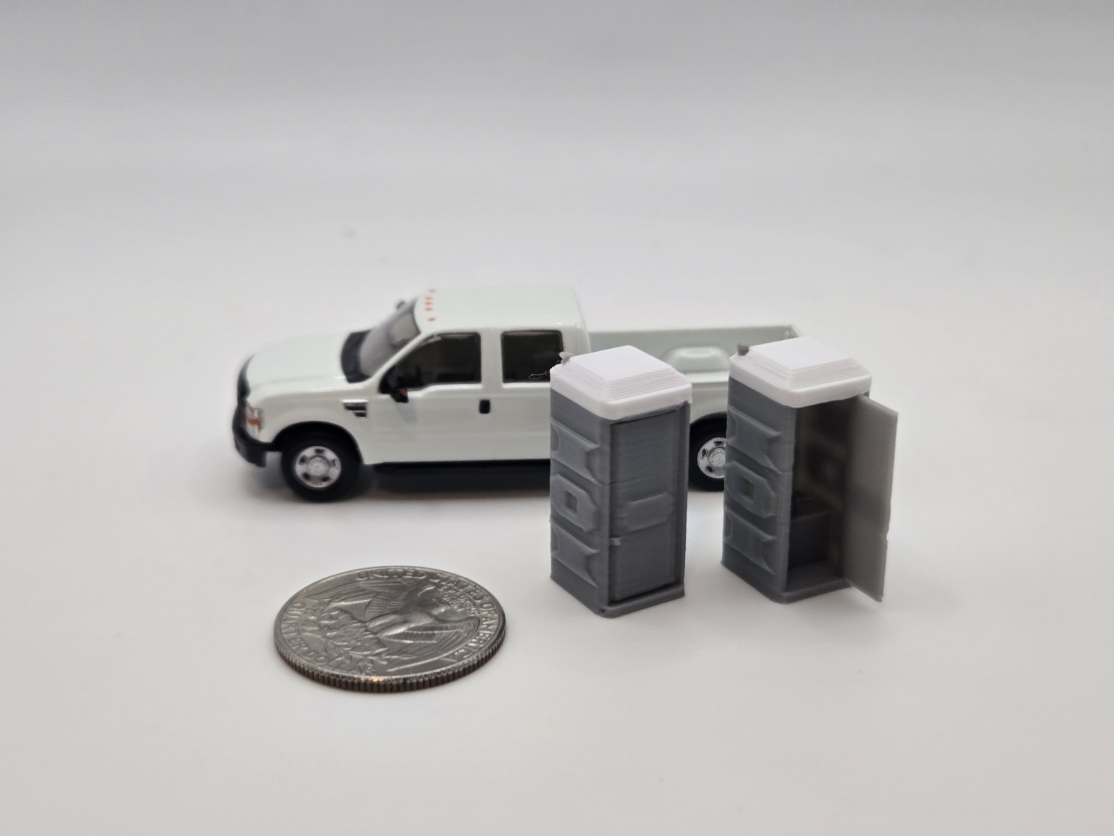 *2 pack* 1/87 Scale Porta-Potty Diorama Accessory Gray with White Top