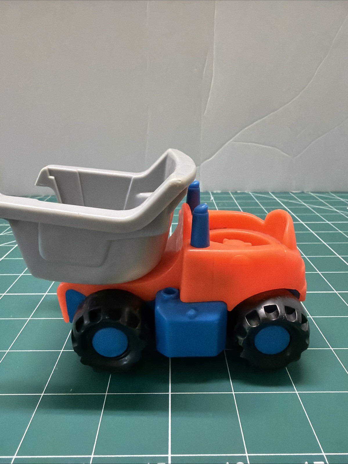 Fisher-Price Little People Red Blue Grey Plastic Dump Truck Toy 2002 Mattel