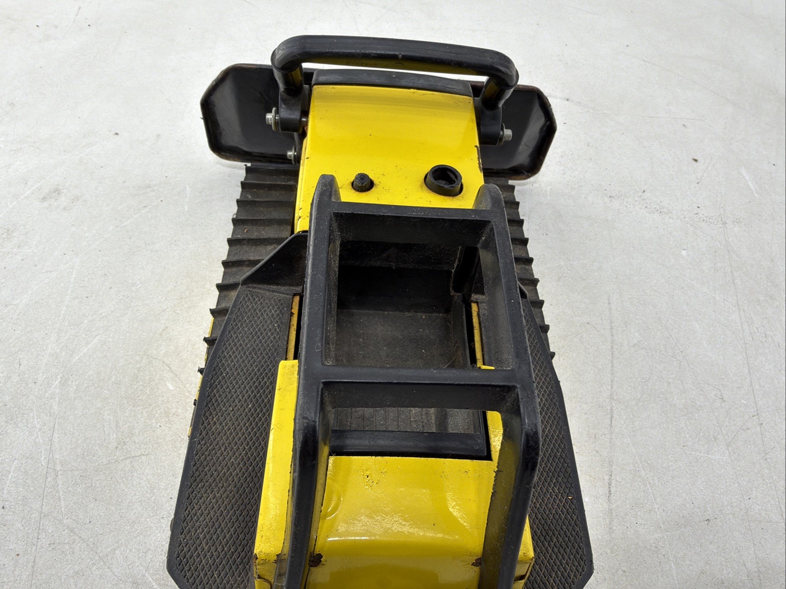 Vintage 1980’s Tonka Yellow Steel Bulldozer 13″ Model #51054