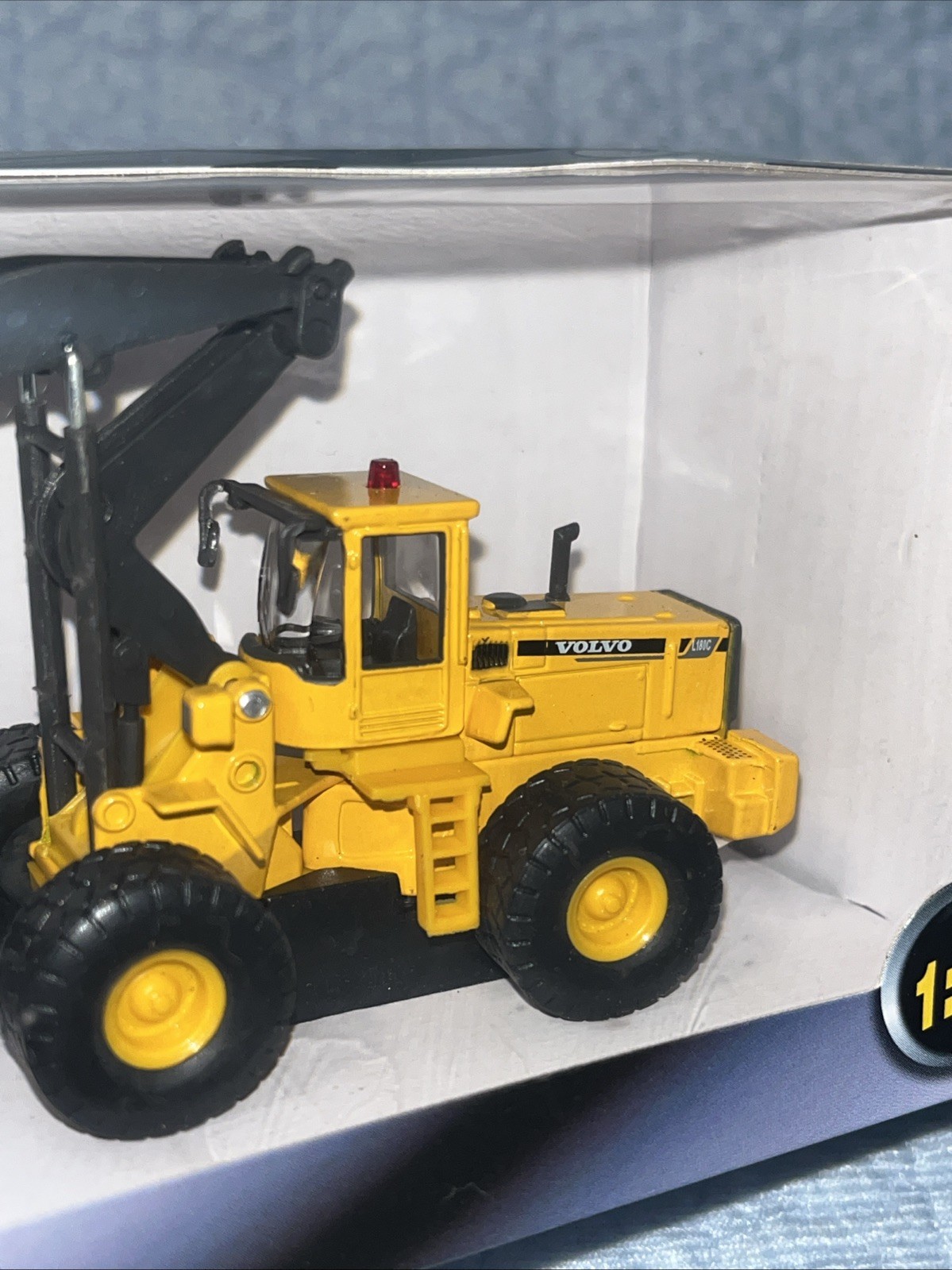 Cararama Volvo Log Grappler HO 1:87 scale Construction machinery 810ND