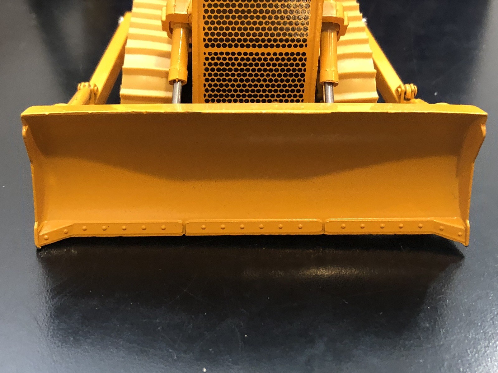 Conrad Gescha #2910 Fiat-Allis 41-B Crawler Tractor Dozer Diecast Boxed – 1:50