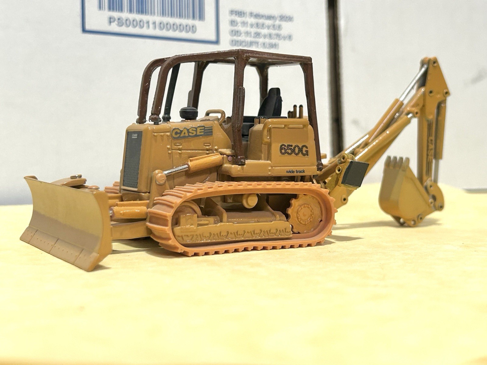 ERTL 1/50 Scale Custom Case “650G” Wide Track-Angle Dozer w/Backhoe Attachment!