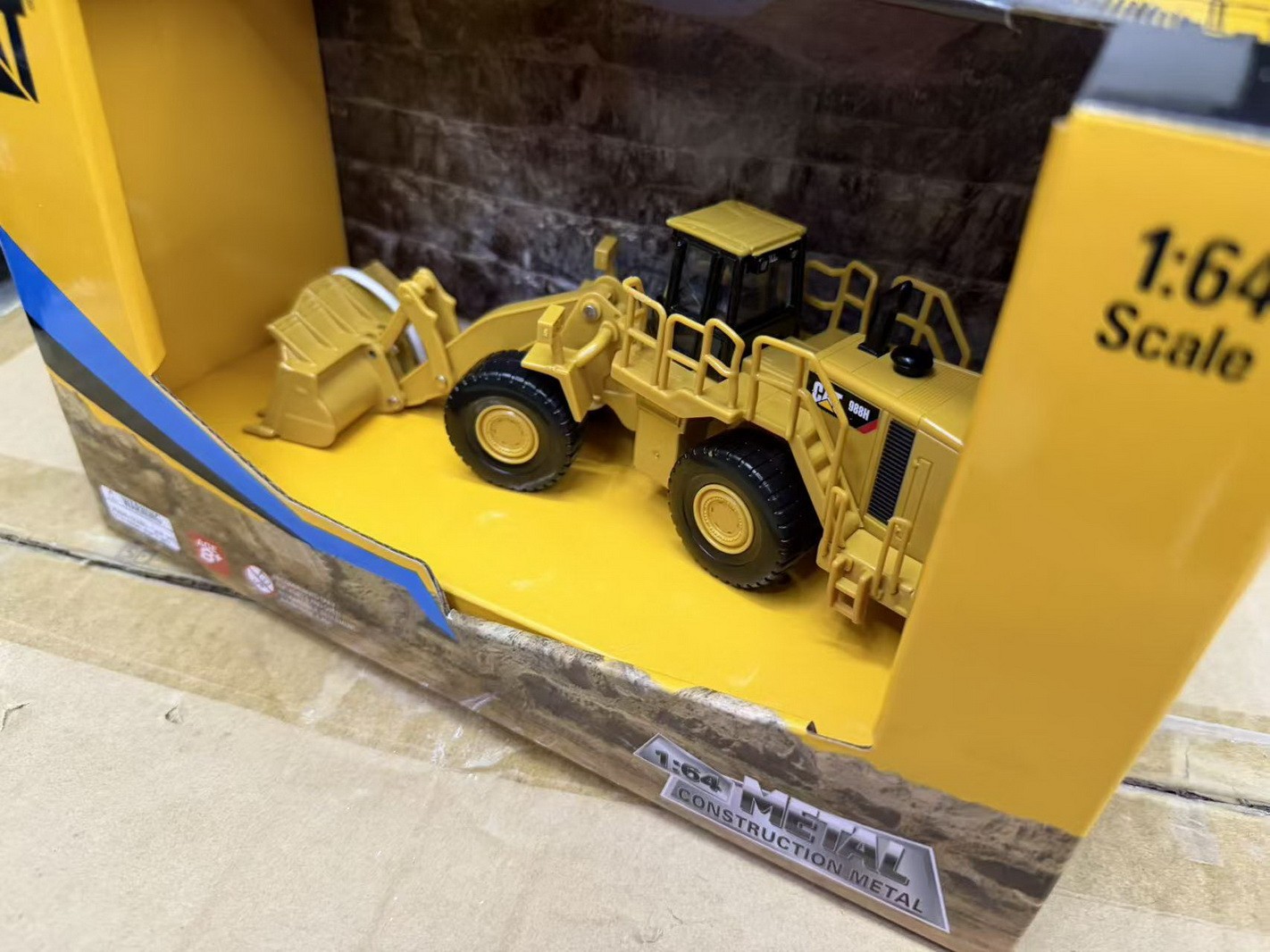 DM 1/64 Cat 988H Wheel Loader Diecast Model Collection Toy Gift #84654