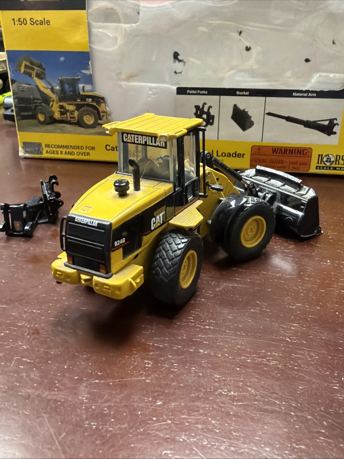 1:50 CAT 924G VeraLink Wheel Loader Diecast-Norscot