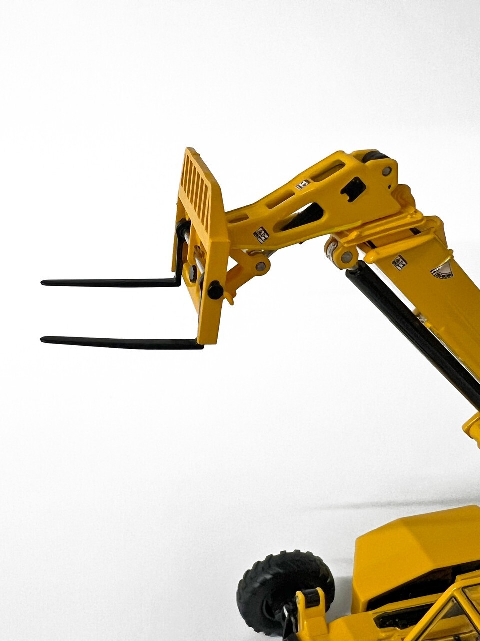 Pettibone Traverse T944X Telehandler – Weiss Bros 1:50 Scale Model #WBR036 New